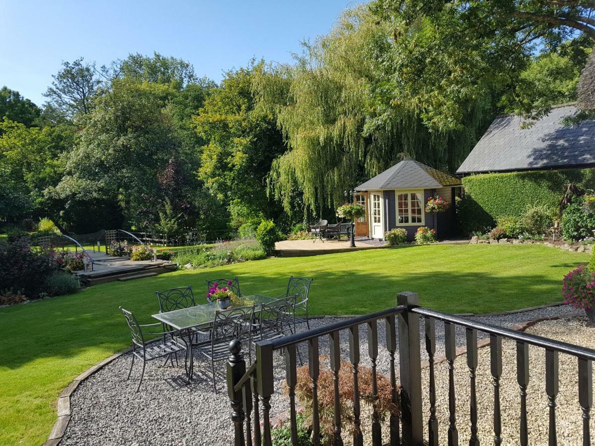 Weir Cottage Fordingbridge Bagian luar foto